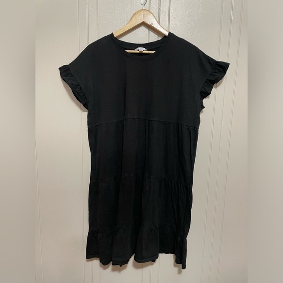 Casual Black tiered dress large - Picture 5 of 6